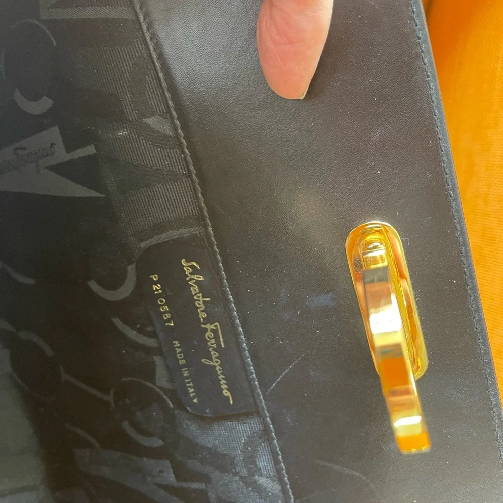 SALVATORE FERRAGAMO Crossbody or clutch BAG - Picture 8 of 11